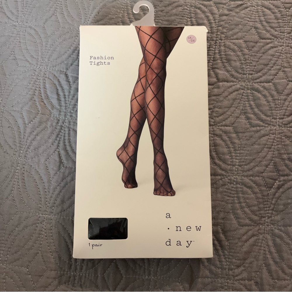 NWT Plus Size A New Day Diamond Shift Sheer Tights